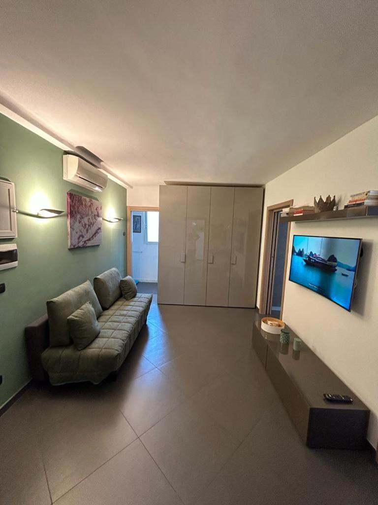 Attico Stazione - Montello 16 Apartment Bari Exterior photo